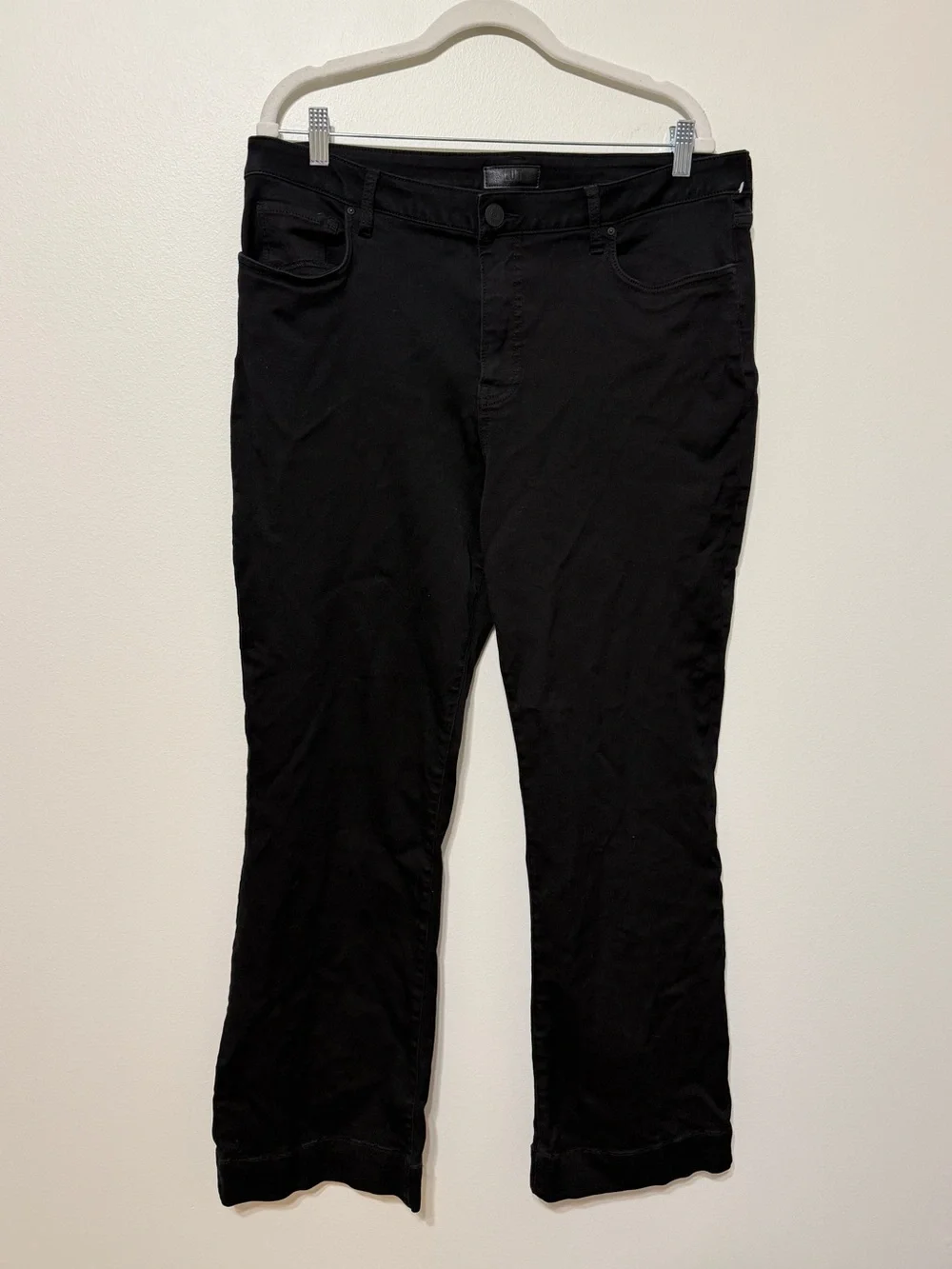 KUT from the Kloth Kelsey High Rise Fab Ab Ankle Flare Jeans Black Size 16